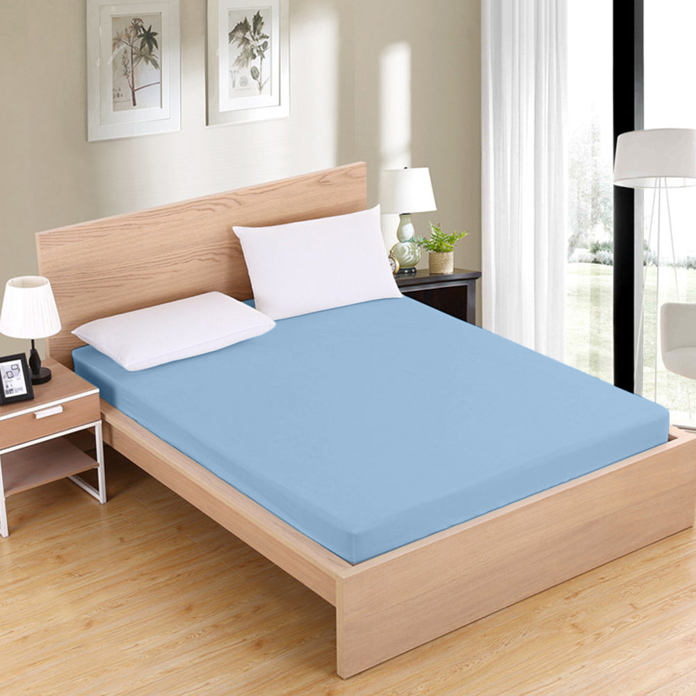 Sábana bajera celeste ajustable 50% algodón